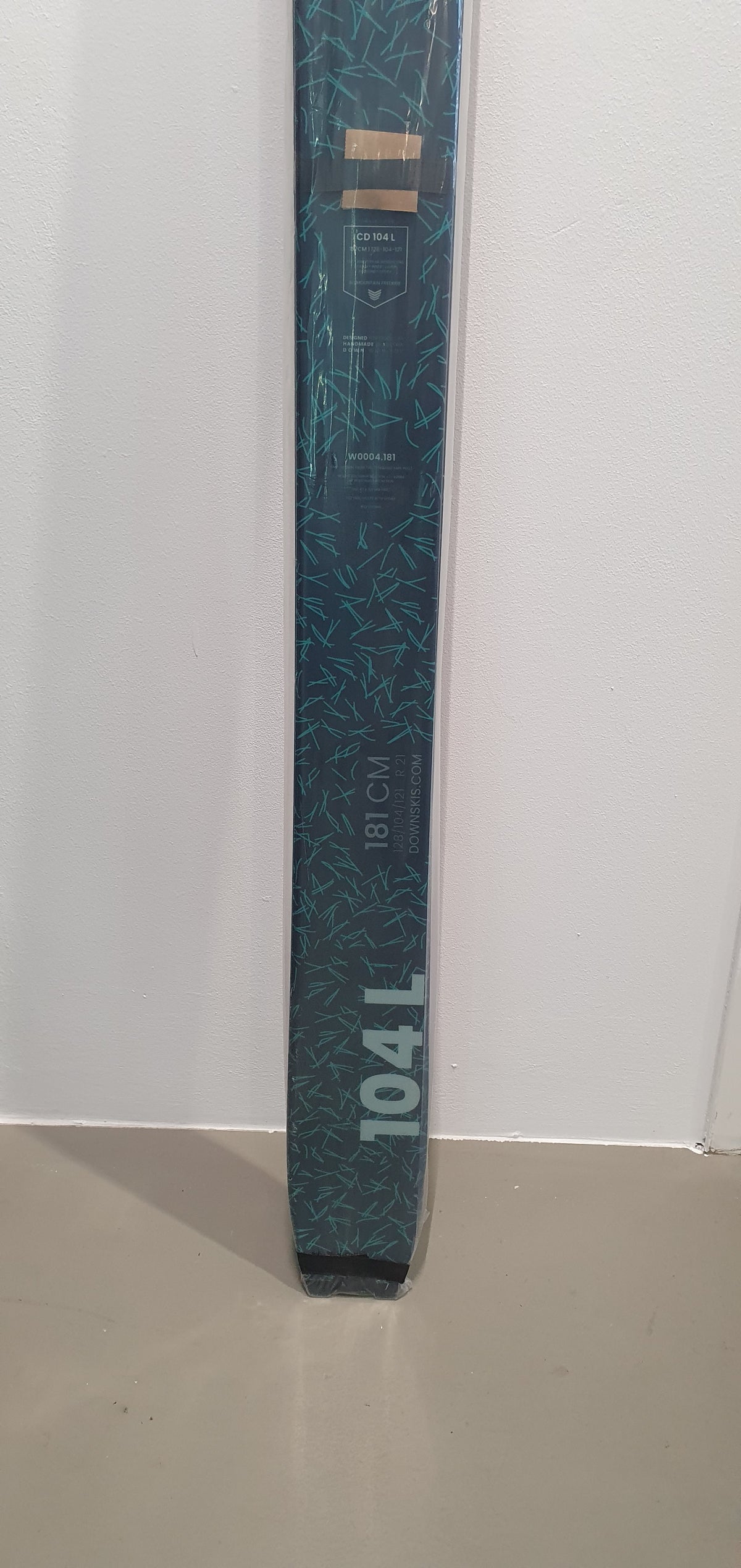 DOWN COUNTDOWN CARBON 104 L 23/24 181 OUTLET