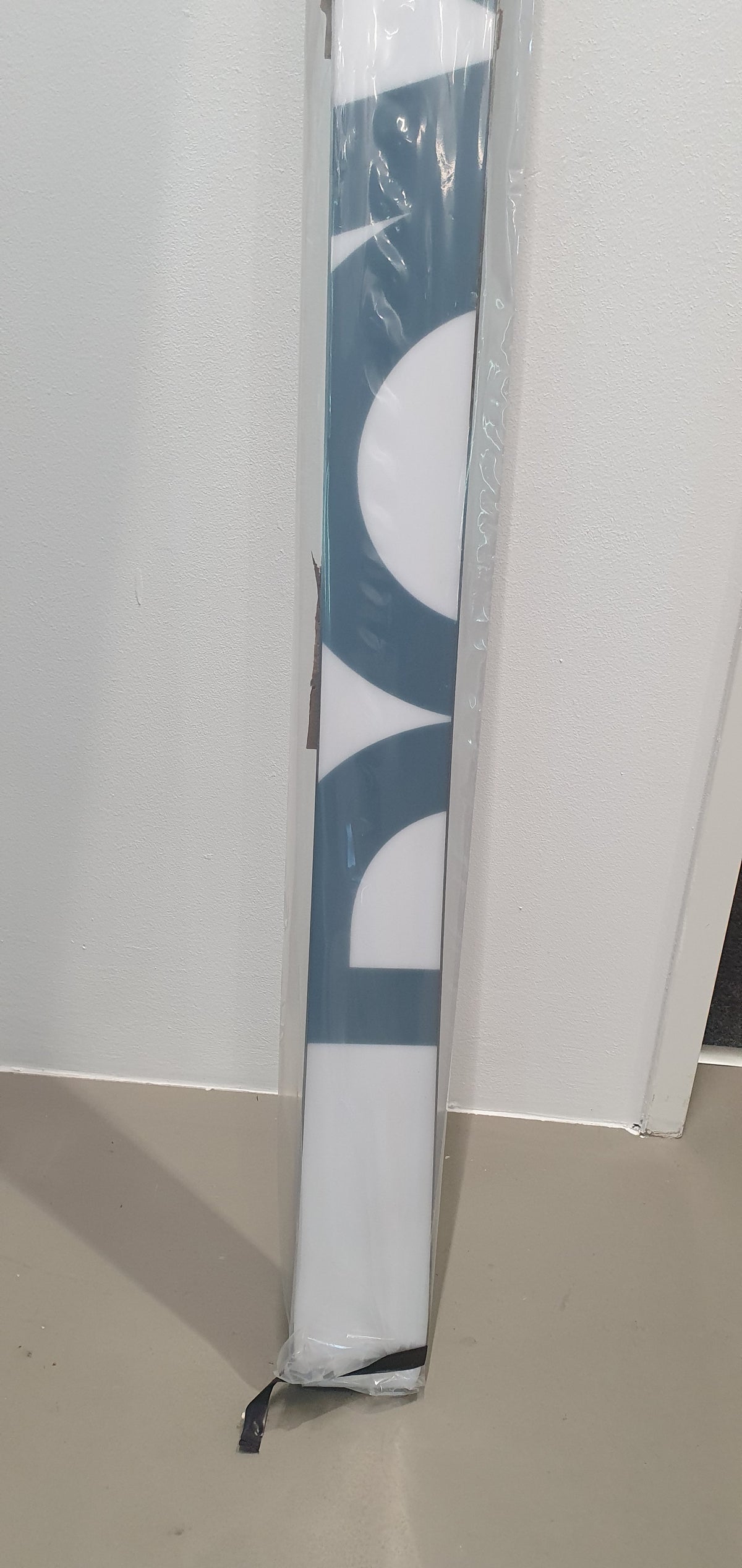 DOWN LOWDOWN CARBON 88 24/25 175 B-GRADE