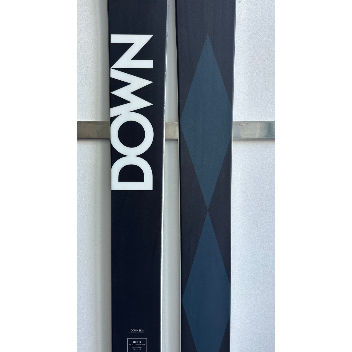DOWN COUNTDOWN 114 189 B-GRADE